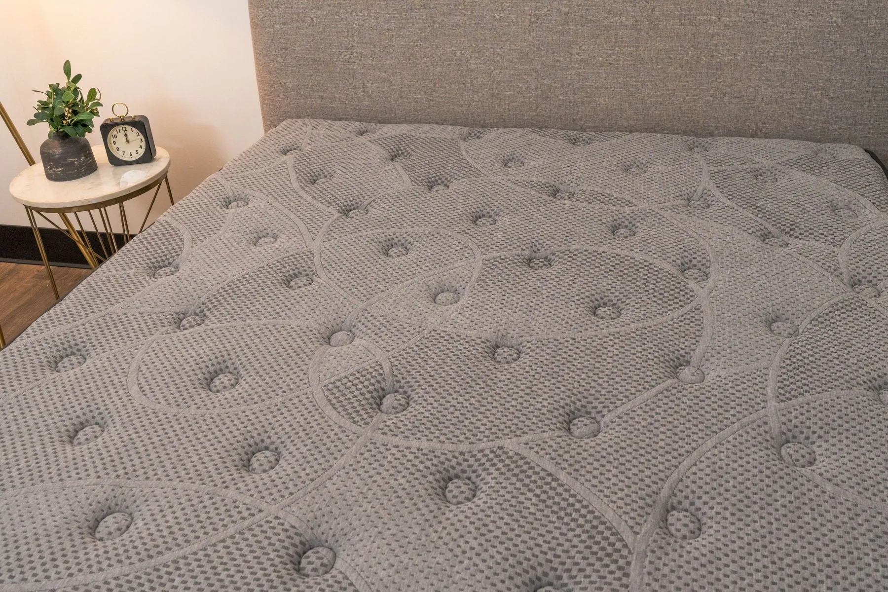 12" Pocket Coil / Hybrids Mattress