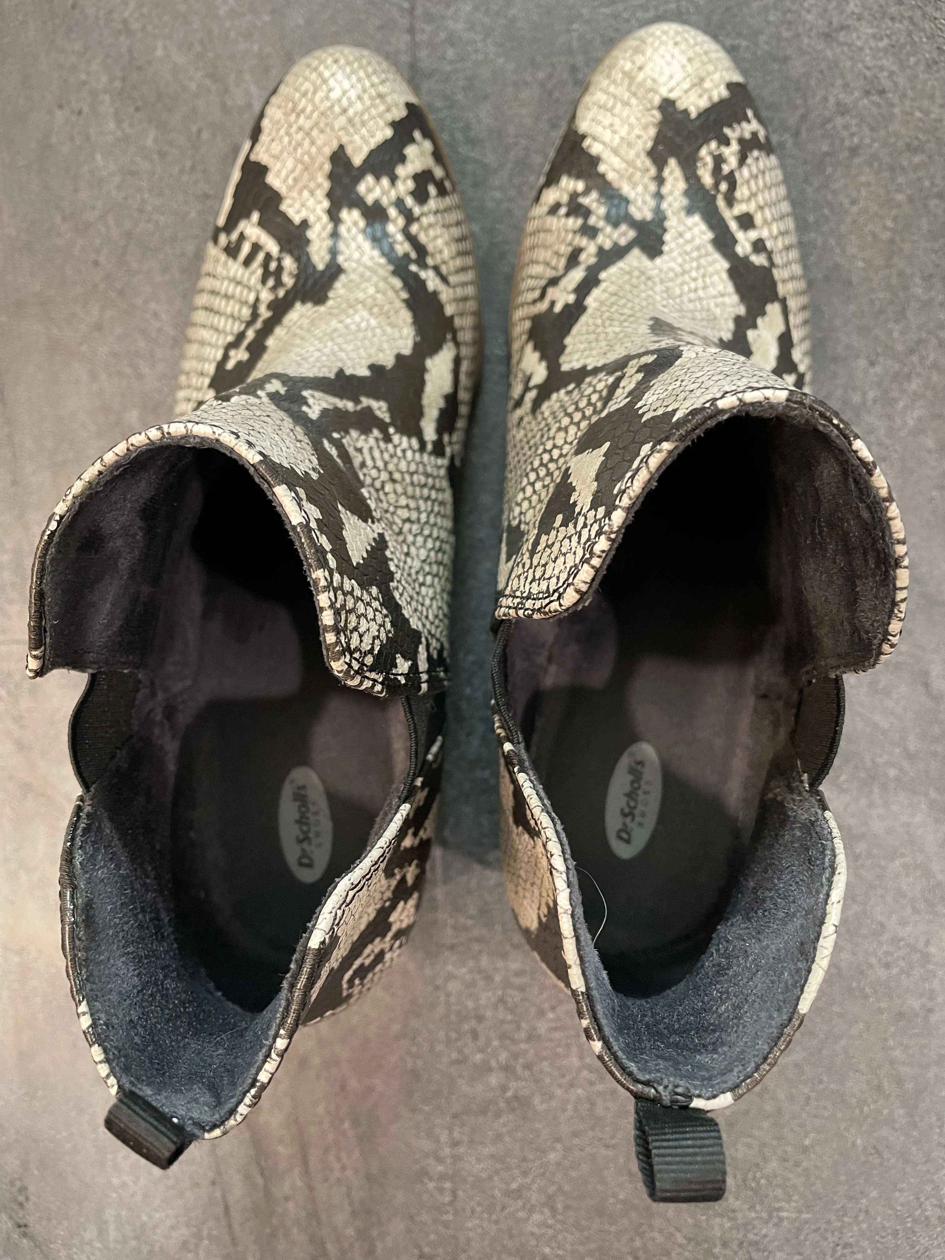 Dr Scholl's Snakeskin Booties (9M)