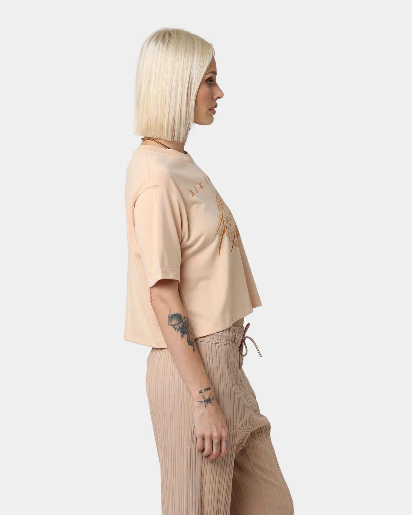 Jordan Women's Essential Short Sleeve Boxy T-Shirt White Onyx/White