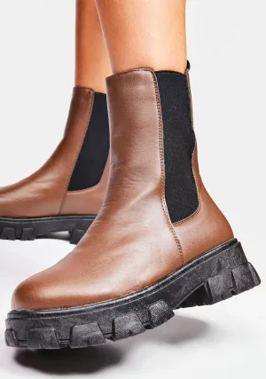 Mocha Stops For Nothing Chelsea Boots