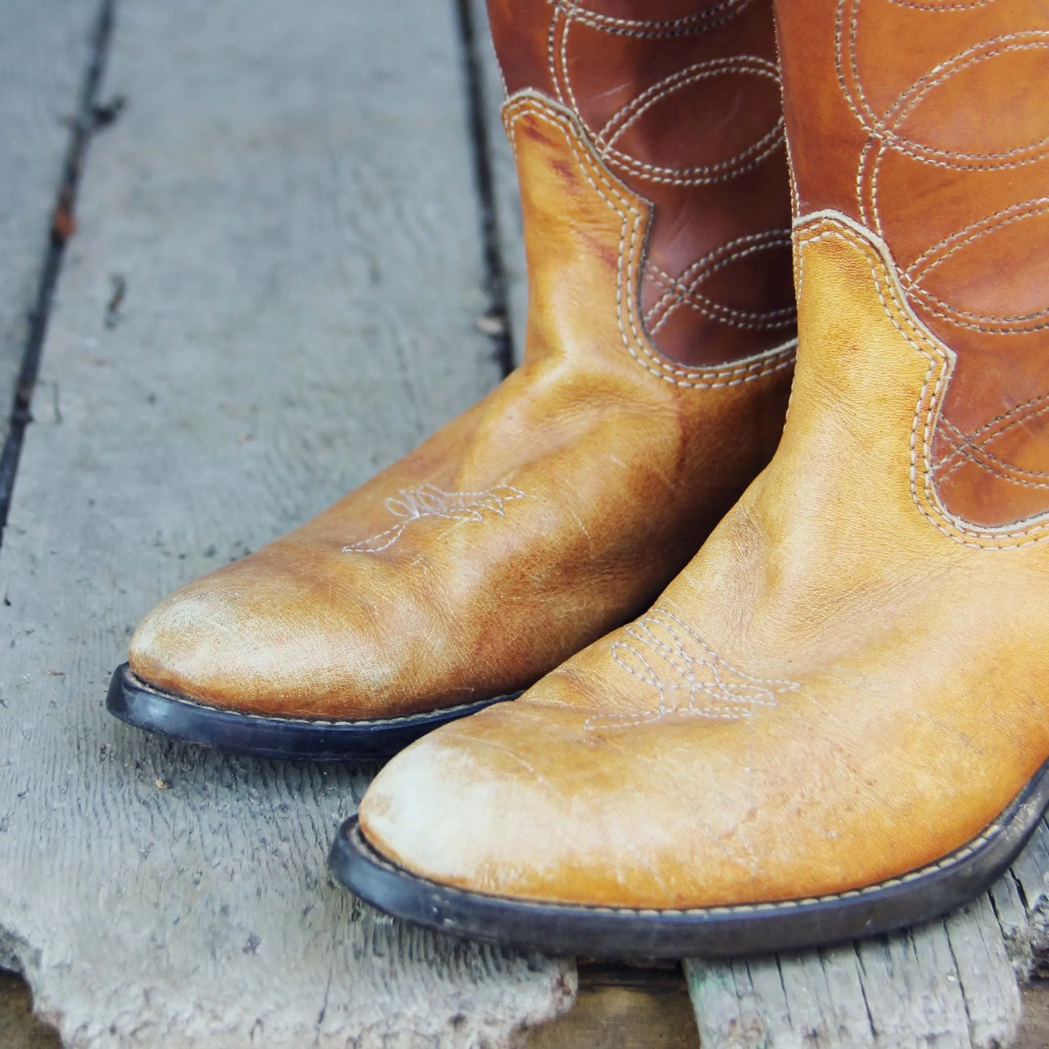 Vintage Caramel Stitch Boots